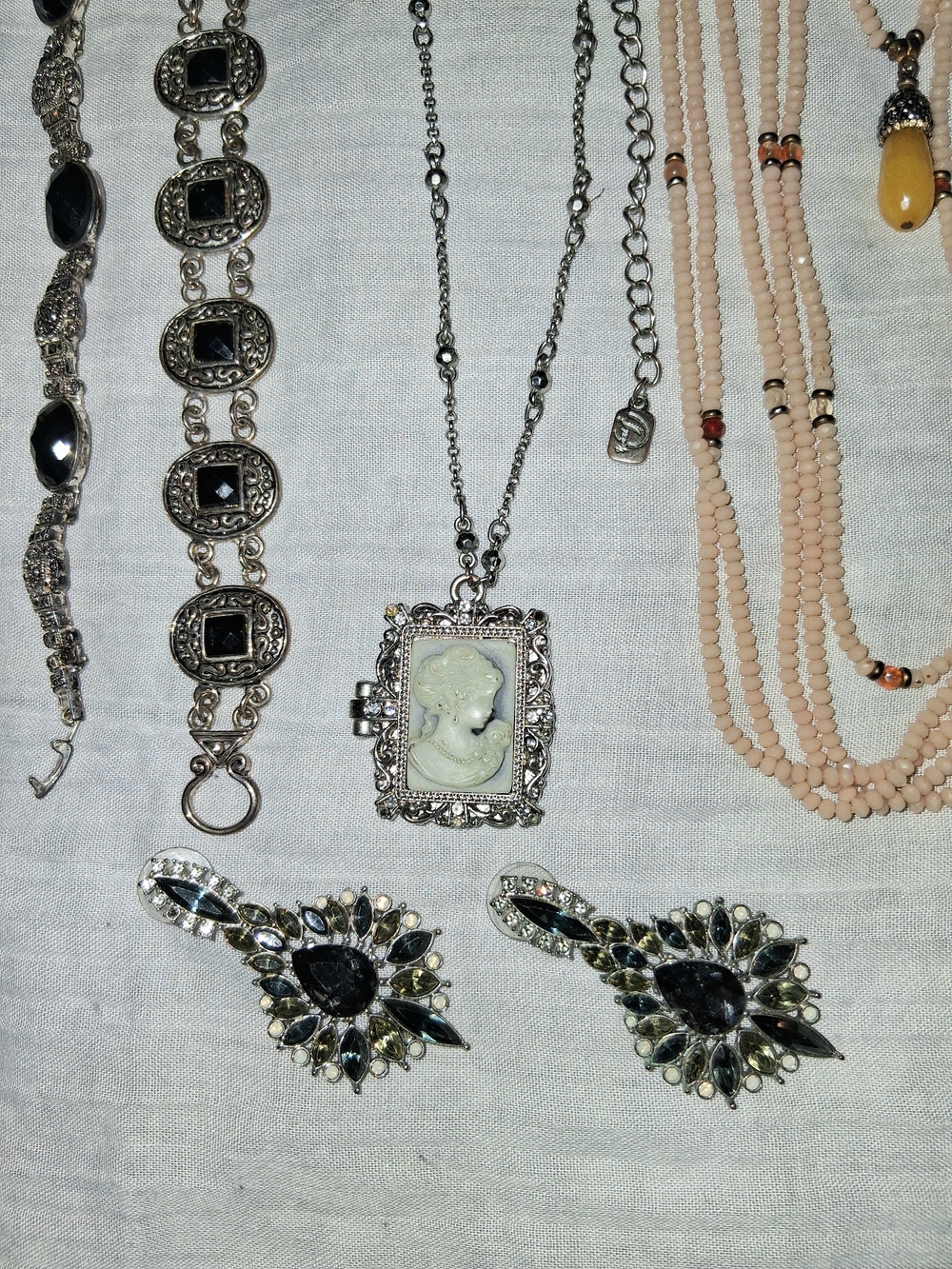 Silver Cameo Pendant with Peach Beaded Layering Necklace - Picture 7 of 7